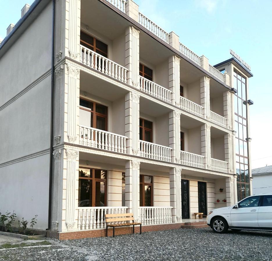 Golden House Hotel Анаклия Екстериор снимка
